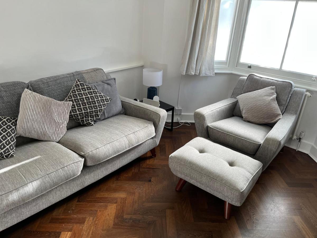 Garden Flat In Quiet Road - 55msq Appartement *